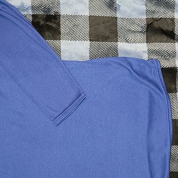 Vintage. Made in USA.  Patagonia. Capilene longsleeve. Women's size Medium. - Picture 12 of 14